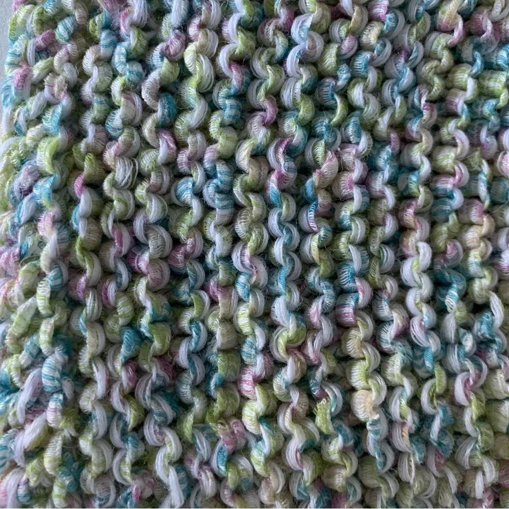 Handmade hat - Picture 2 of 3